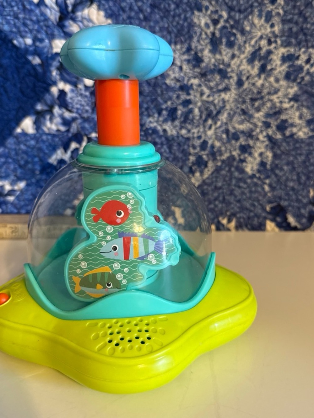 Bright stars Kids Spinning Fish Pop Toy - Teal, Blue & Yellow
